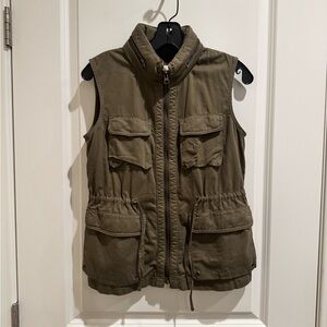 J. Crew Classic Twill Chino Vest in khaki